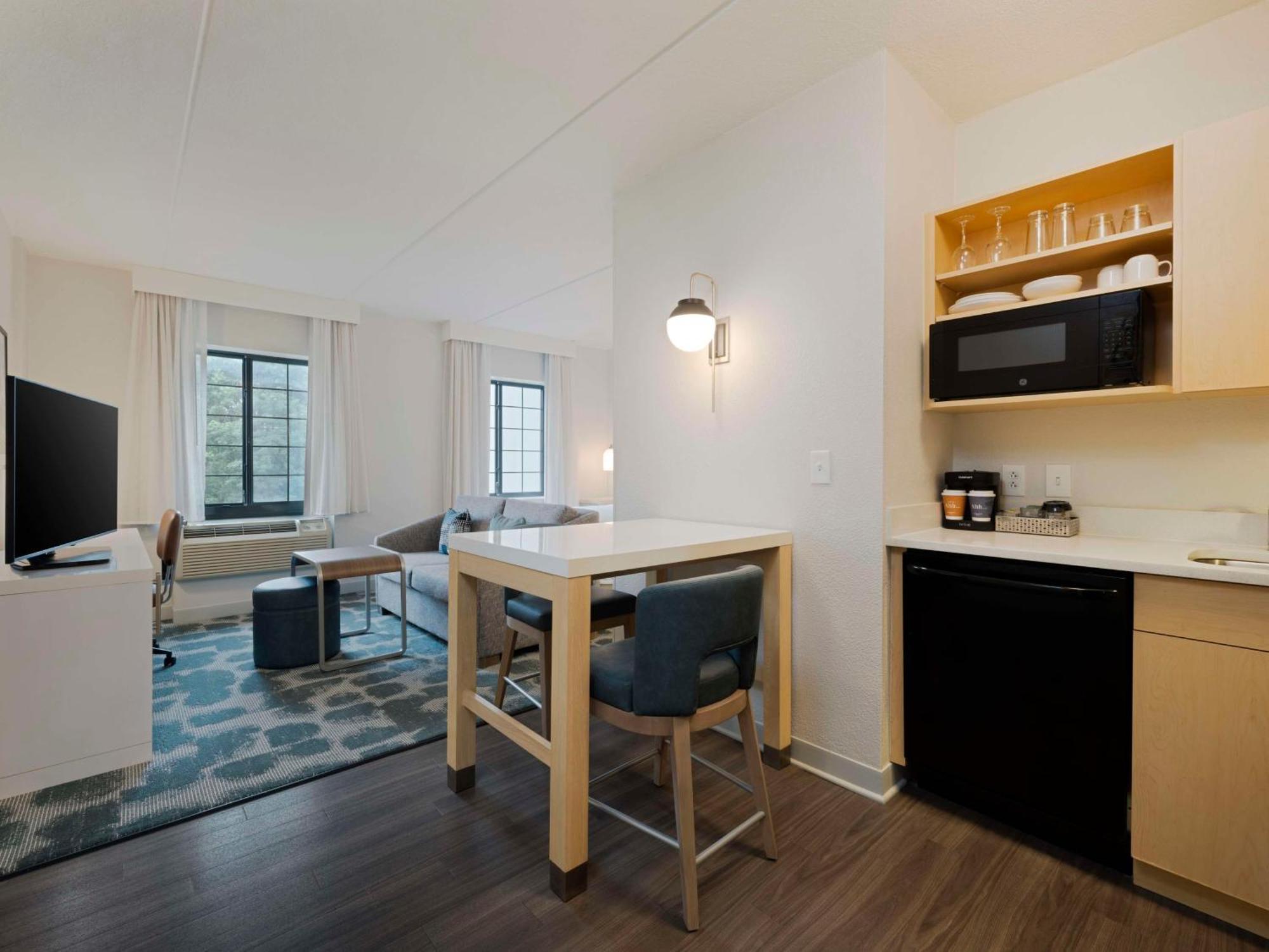 Homewood Suites By Hilton Parsippany-Troy Hills Exterior foto