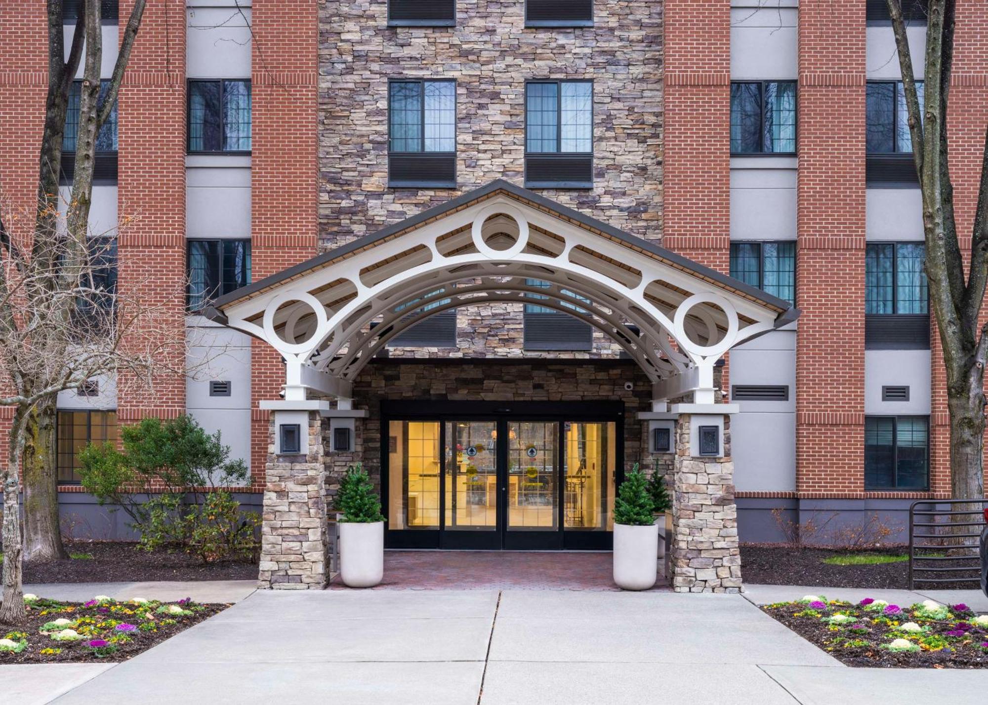 Homewood Suites By Hilton Parsippany-Troy Hills Exterior foto